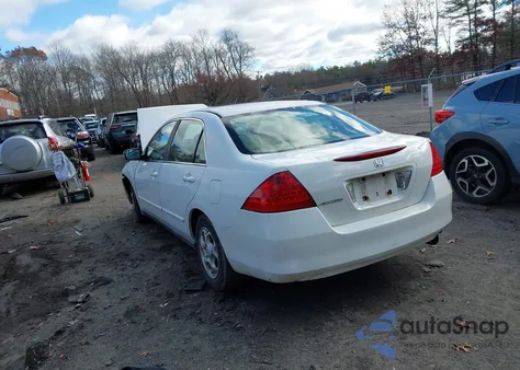 2006 Honda Accord 2.4 Lx from USA, damaged, VIN 1HGCM56476A086811